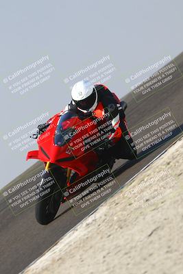 media/Nov-01-2025-TrackDaz (Sat) [[2b4d5192bc]]/A Group/11am (Turn 2 Inside)/